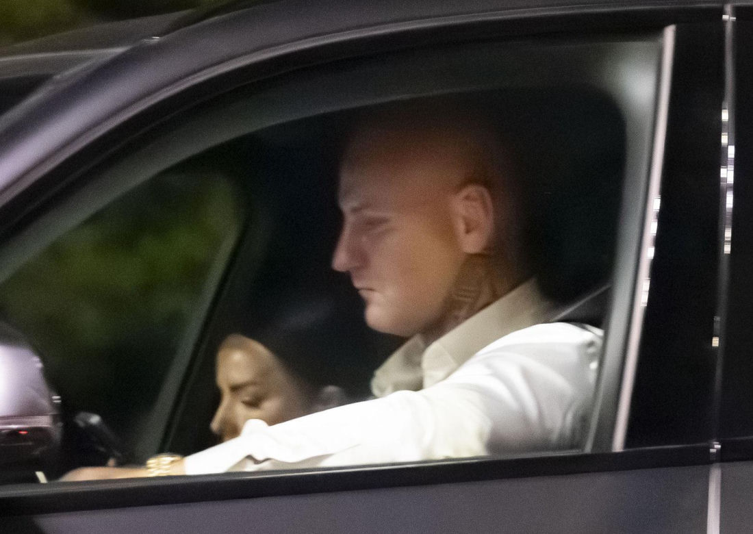 Artur Szpilka na sushi z najbliższymi po premierze filmu "Szpilka"