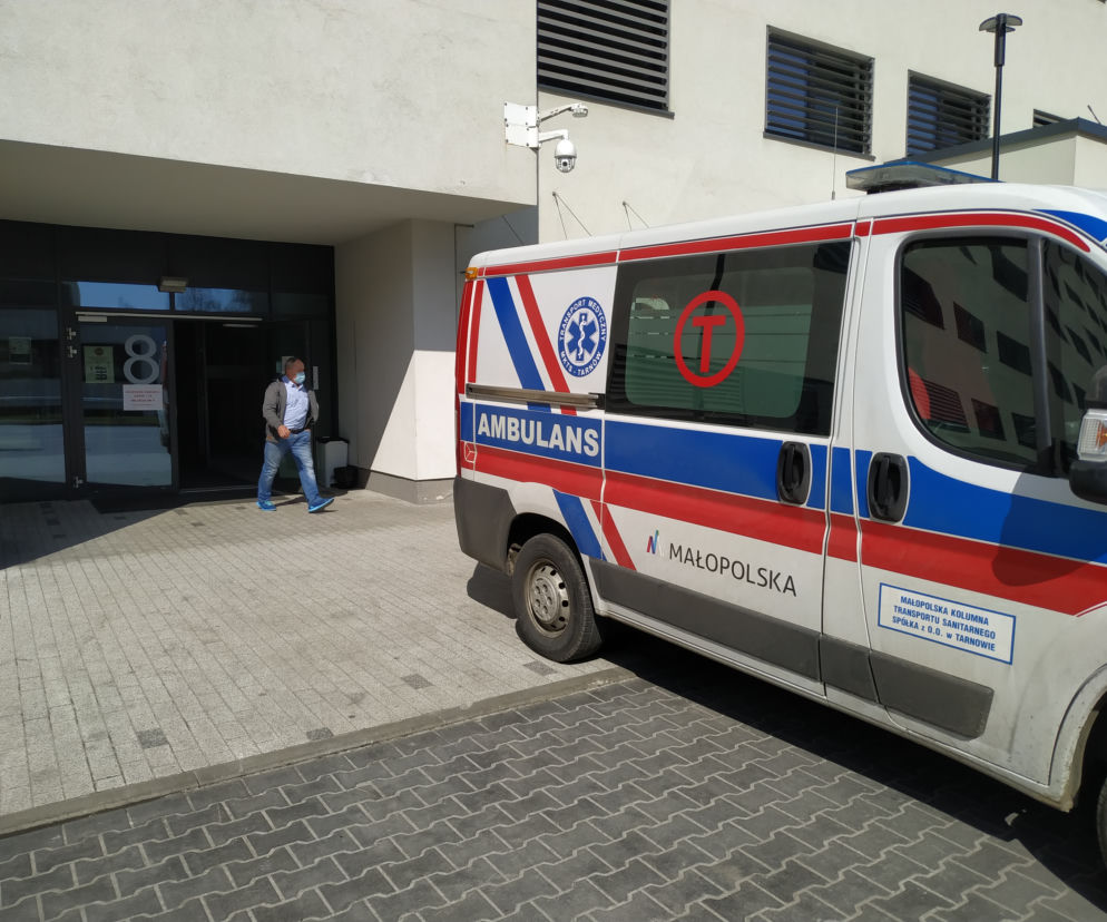 Dodatkowy personel medyczny będzie się szkolił w UJ by szczepić przeciwko COVID