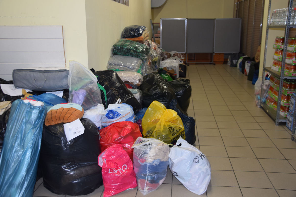 Centrum Medyczne Medyk zbiera dary rzeczy dla Ukrainy [GALERIA]
