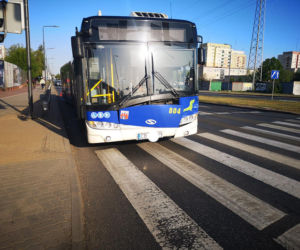 Wypadek z udziałem dwóch osobówek i autobusu w Bydgoszczy! [ZDJĘCIA]