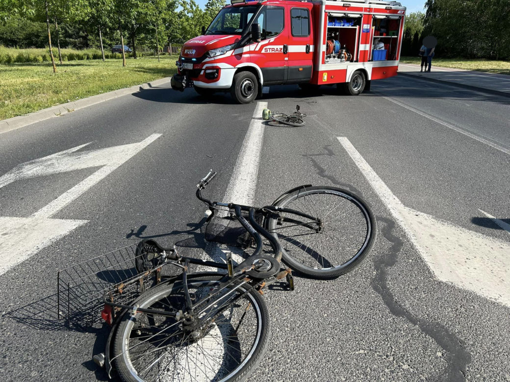 Horror na drodze. Jej rower pękł na pół! Potworny wypadek w Wyszkowie 