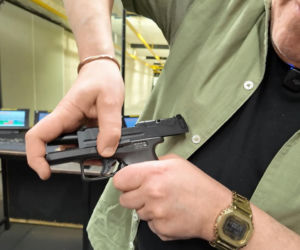 Ultrakompaktowy pistolet HK SFP9 CC - recenzja