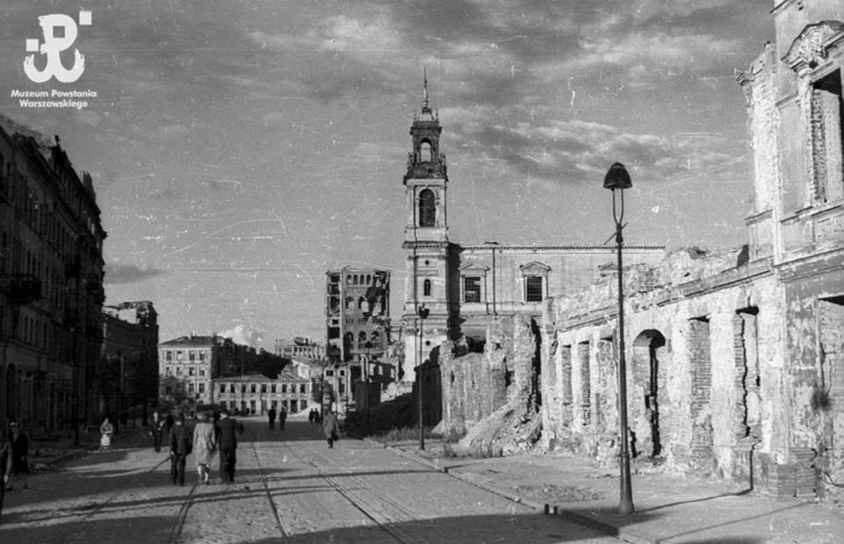 Powstanie Warszawskie. Te same miejsca w stolicy w 1944 roku i dziś