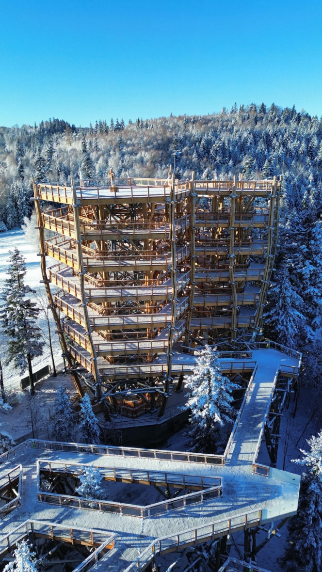 Wieża skolnity w Wiśle