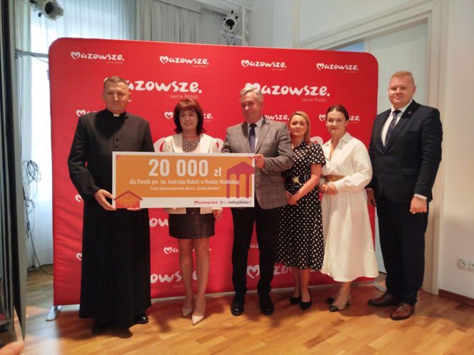 Będą remonty dróg, renowacja zabytków czy inwestycje wodno-kanalizacyjne. Ponad 18 mln zł z budżetu Mazowsza na inwestycje w powiecie siedleckim