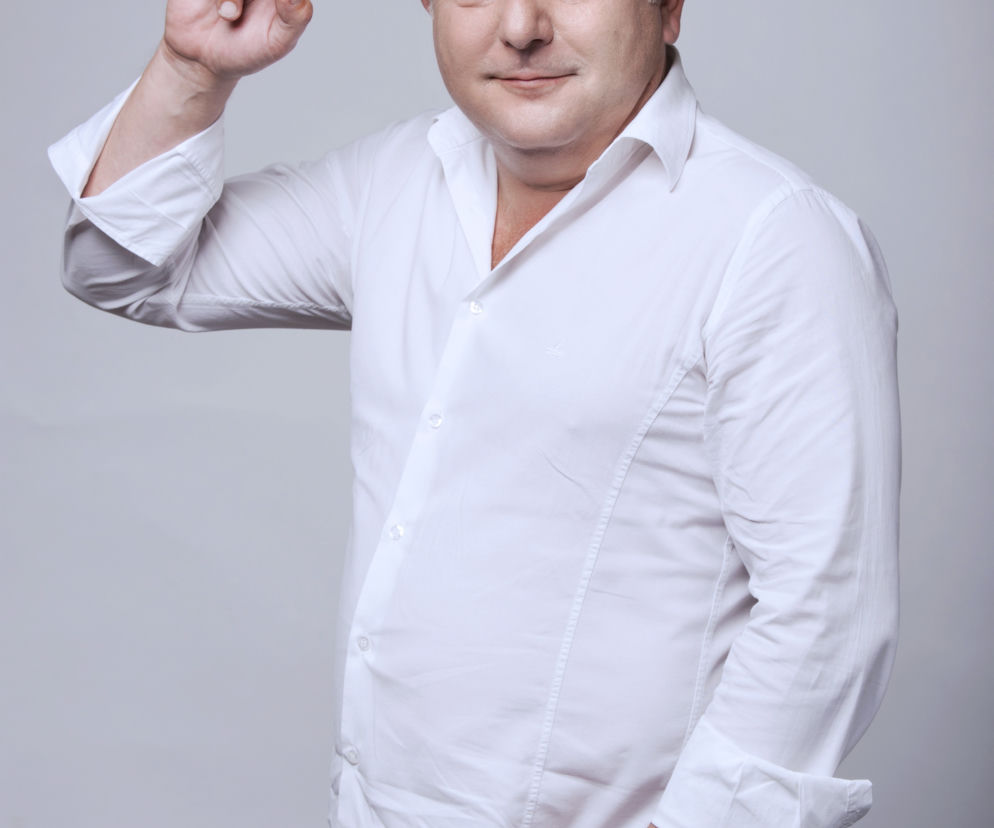 ROBERT MAKŁOWICZ_1PUBL