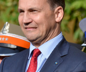 Doradca Putina chce pisać przemówienia dla Sikorskiego