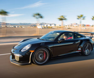 Porsche na felgach Vossen