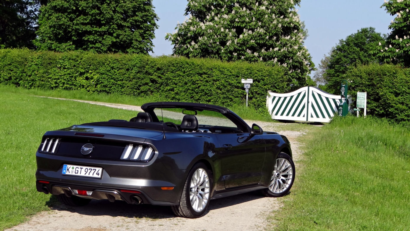 Ford Mustang Convertible 2.3 EcoBoost