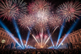 Miejski Sylwester w Siedlcach 2025/2026. Jakie gwiazdy zaświecą na Placu Sikorskiego?