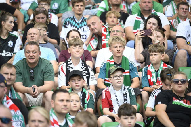 Legia Warszawa - Zagłębie Lubin: Zdjęcia kibiców