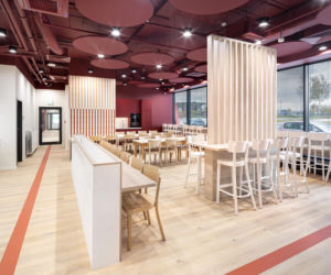 Biuro przy centrum dystrybucyjnym Auchan w Wilczej Górze