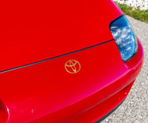 Toyota Supra Mk4 z przebiegiem 11 300 km