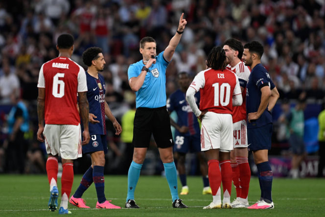 Liga mistrzów. Mecz PSG - Arsenal