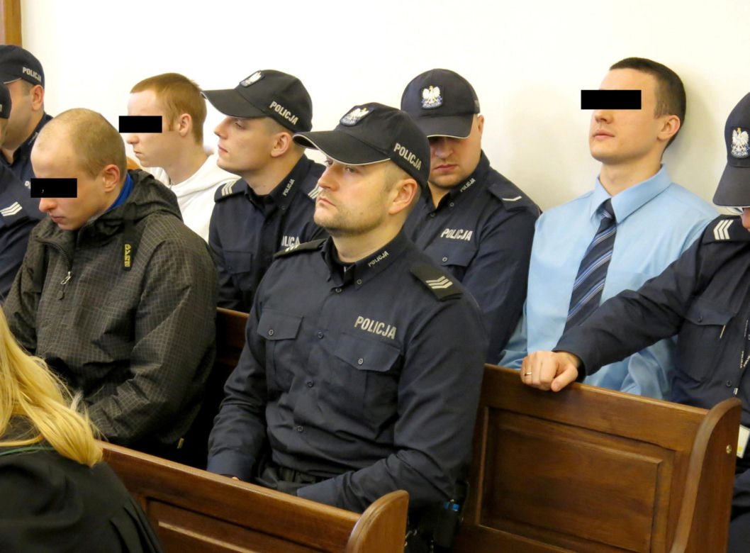 Urwali się ze szkoły, zgwałcili i zamordowali Agnieszkę