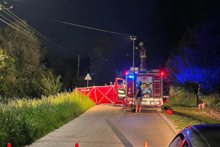 Wypadek quada w Wietrzychowicach. Kierujący jechał bez kasku, zabrał go LPR