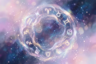 Ten znak zodiaku zyska dziś wyjątkową siłę przyciągania. Wszystko dzięki Księżycowi w Bliźniętach