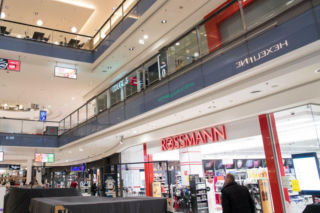 Promocje w Rossmann na świąteczne zestawy. Są idealne na prezent