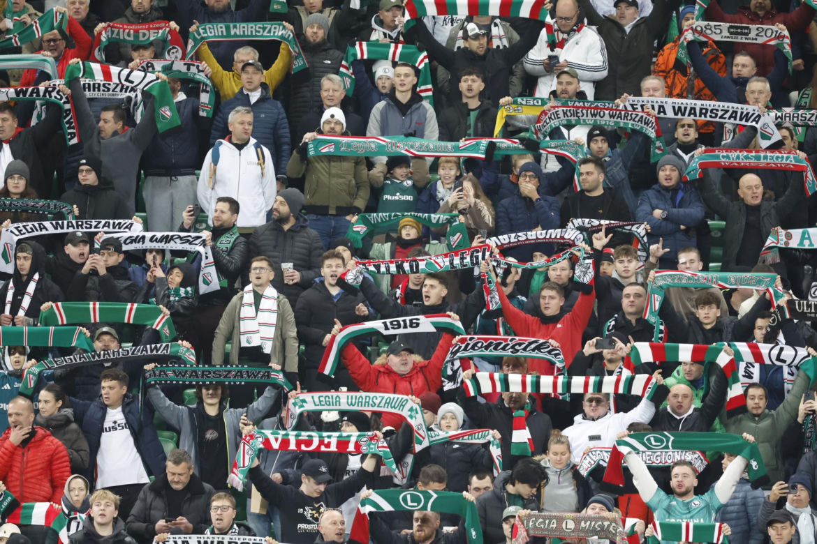 Legia Warszawa - Lech Poznań: Zdjęcia kibiców z klasyku i 13. kolejki PKO BP Ekstraklasy