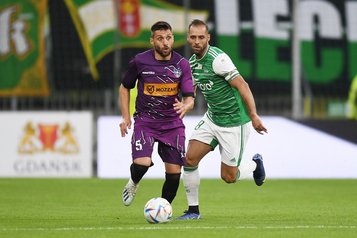 Lechia - Akademija! Wojna kiboli na trybunach. Krwawa jatka