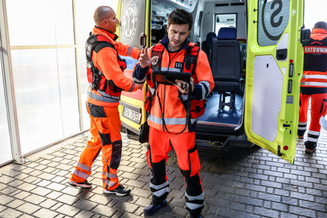 "Szpital św. Anny", odcinek 88: Zyta próbuje namówić Krzysztofa Wrońskiego do powrotu do pracy