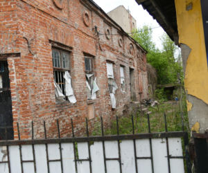 Skatował kolegę nożycami. Prokurator chce kilkudziesięciu lat więzienia. „To człowiek zdemoralizowany”