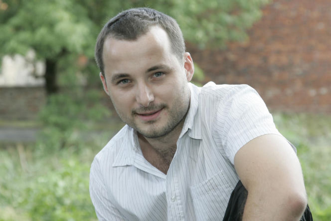 Rafał Kwietniewski to serialowy Bartek z "Pierwszej miłości". Nie uwierzycie, jak wyglądał prawie 20 lat temu!