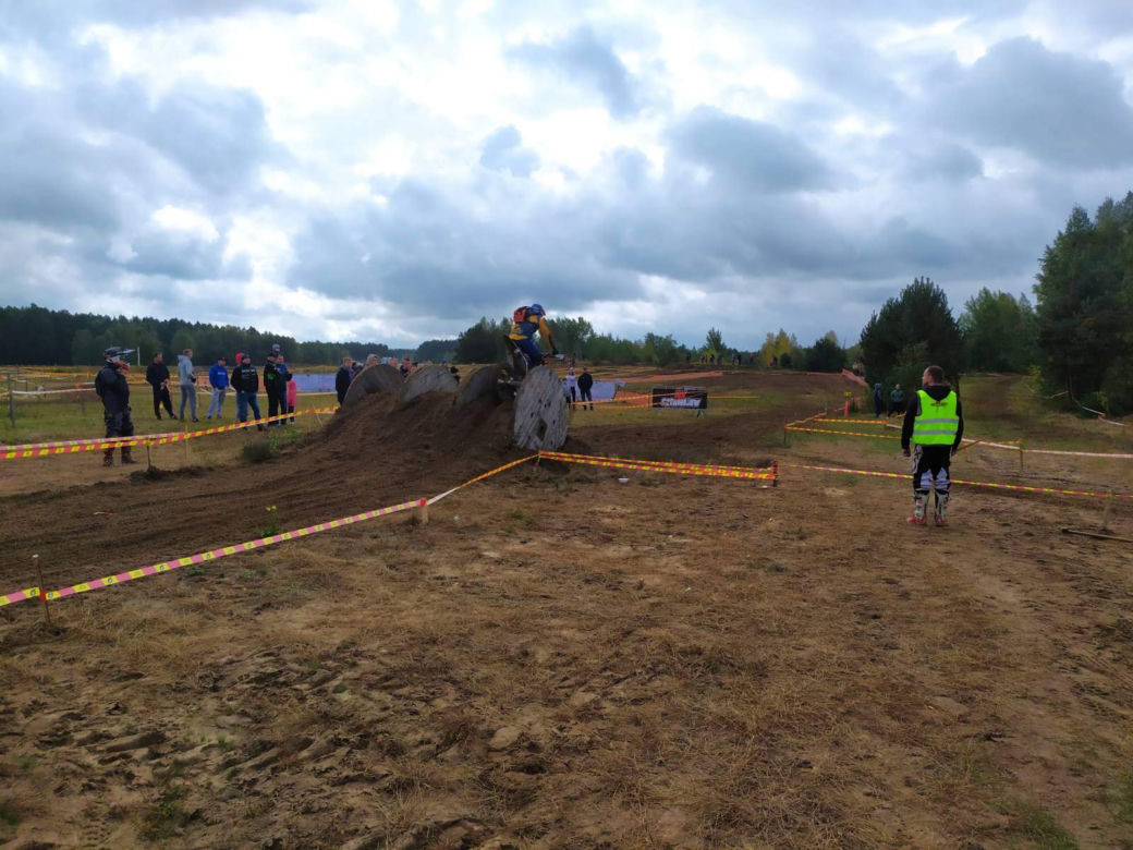 ZOBACZ ZDJĘCIA z III rundy mistrzostw okręgu warszawskiego Cross Country w Czerniejewie