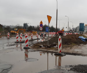 Błoto, dziury i kałuże