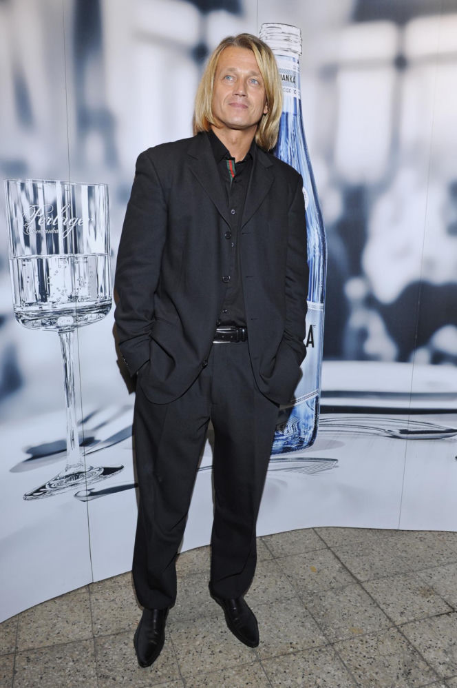 Syn Jarosława Jakimowicza powrócił na salony. Tak dziś wygląda 26-letni Jovan