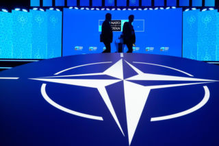 NATO inwestuje 200 mln euro w cyfrową tarczę. Accenture i Leonardo budują chmurowy system PBN