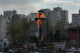 Pożar słynnego krzyża w Warszawie! Smutne słowa strażaków