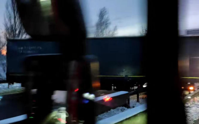 Zablokowana trasa S1 w Sosnowcu. TIR uderzył w barierki