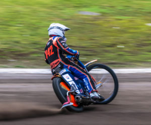 Get Well Toruń trening i starty spod taśmy