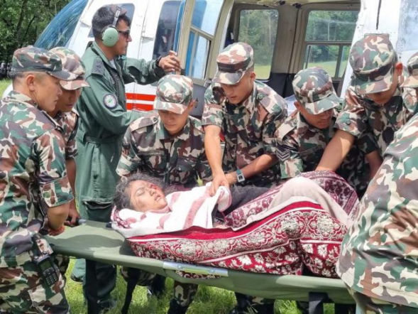 Katastrofa w Nepalu. Setki osób zaginęły, wśród nich zagraniczni turyści