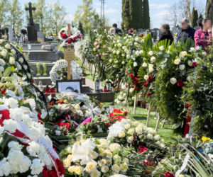 Tak wygląda grób Łukasza Litewki dzień po pogrzebie. Widok rozdziera serce