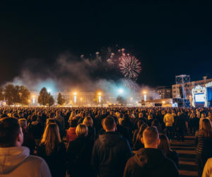 Sylwester Siedlce 2025/2026 na Placu Sikorskiego. Kto wystąpi i co można wygrać?