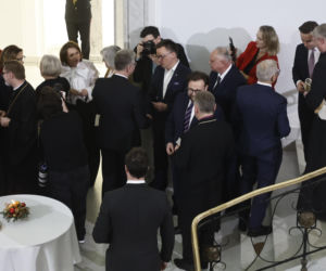 Połamali się opłatkiem w Sejmie