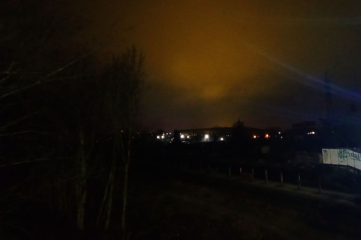 Pomarańczowa łuna nad Szczecinem