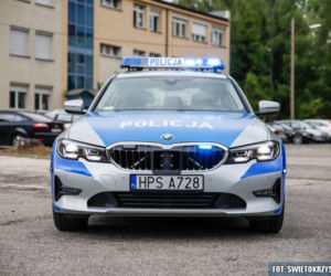 Świętokrzyska policja odebrała nowe radiowozy