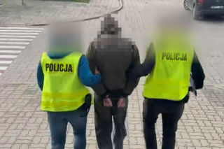 Tajna grupa w internecie stała za „krwawym piątkiem”? Policja wkroczyła do domów nastolatków!