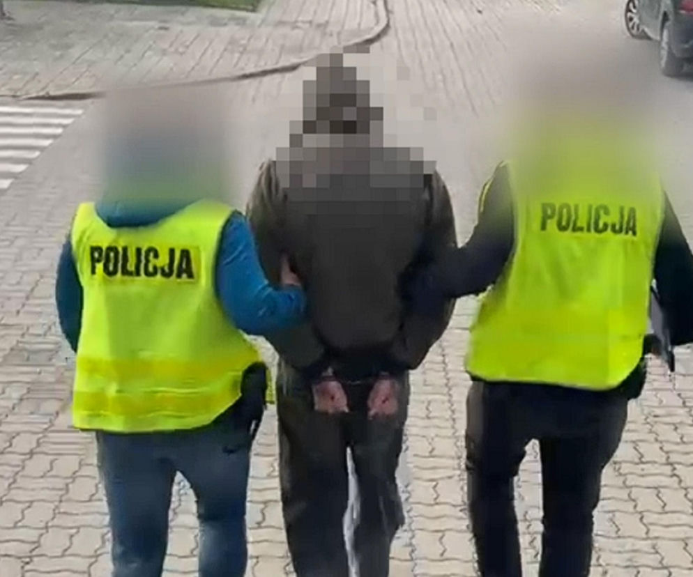 Tajna grupa w internecie stała za „krwawym piątkiem”? Policja wkroczyła do domów nastolatków!