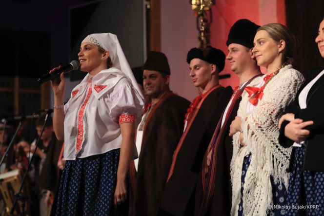 Prezydent Karol Nawrocki na góralskim koncercie w Koniakowie. Czas na moment się zatrzymał