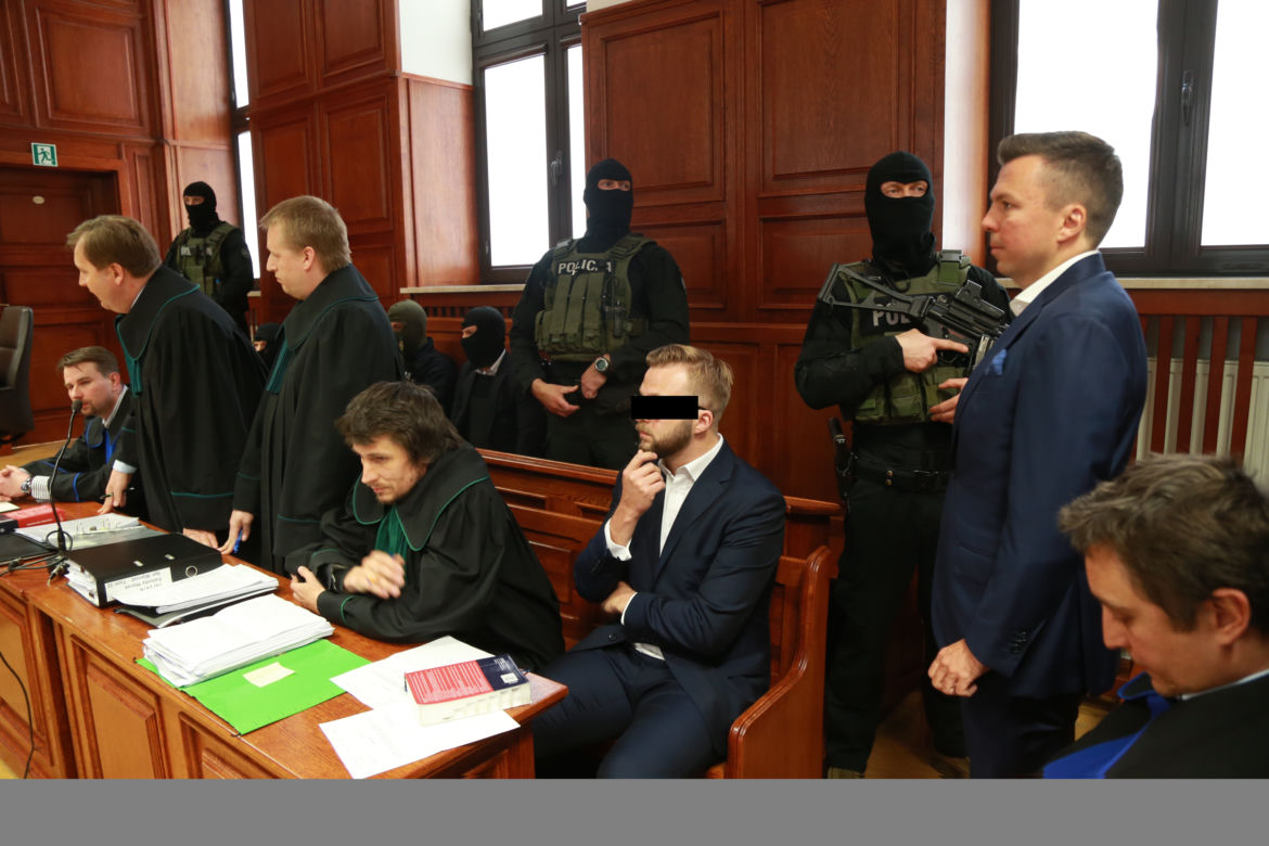 Afera taśmowa. Kelnerzy pod specjalnym nadzorem