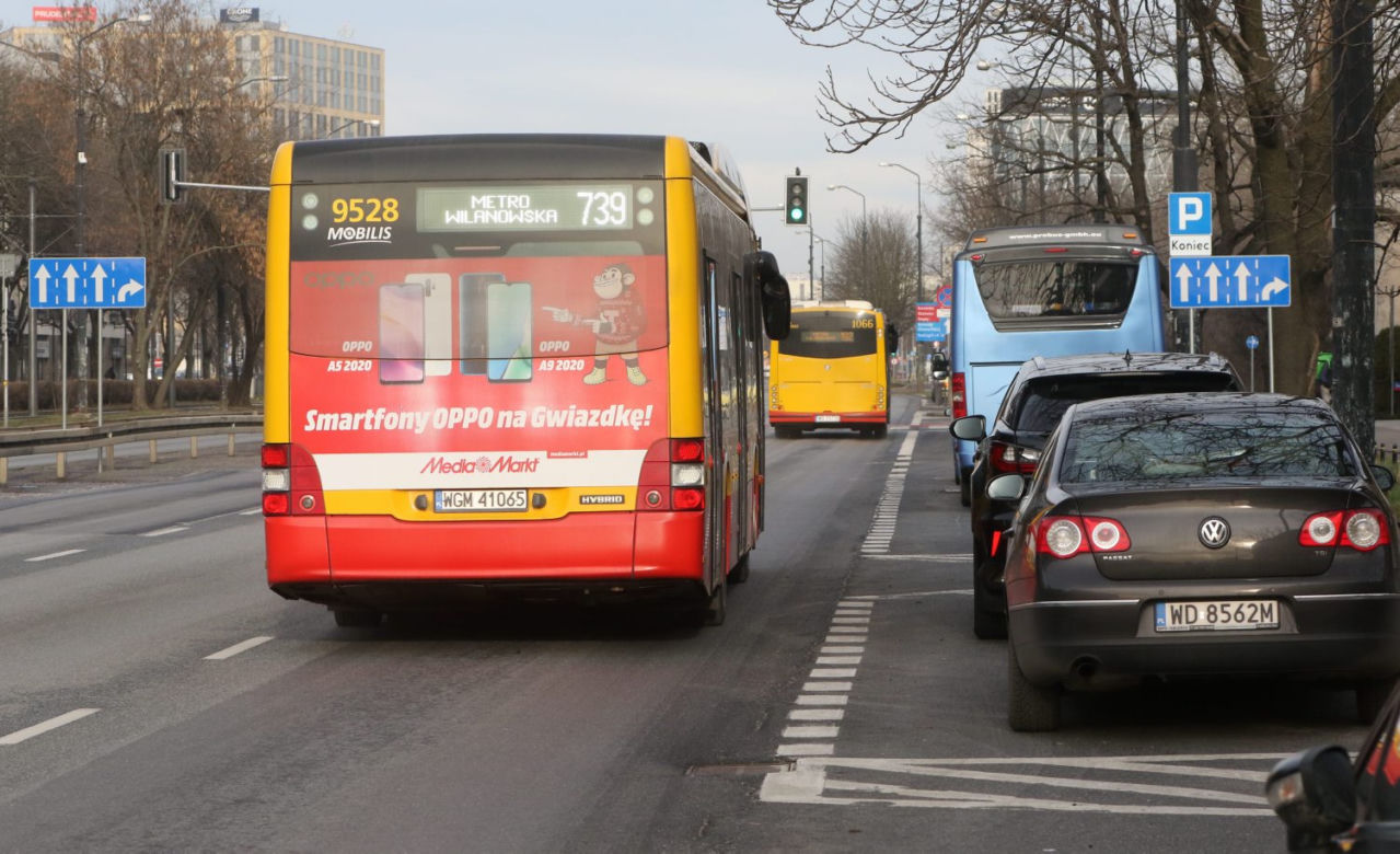 Nowe buspasy w Warszawie 