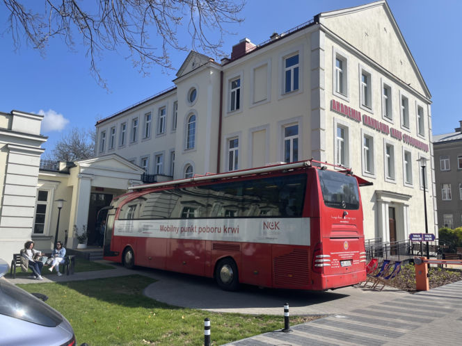 Zbiórka krwi dla Dominika Hołuja pod AHNS