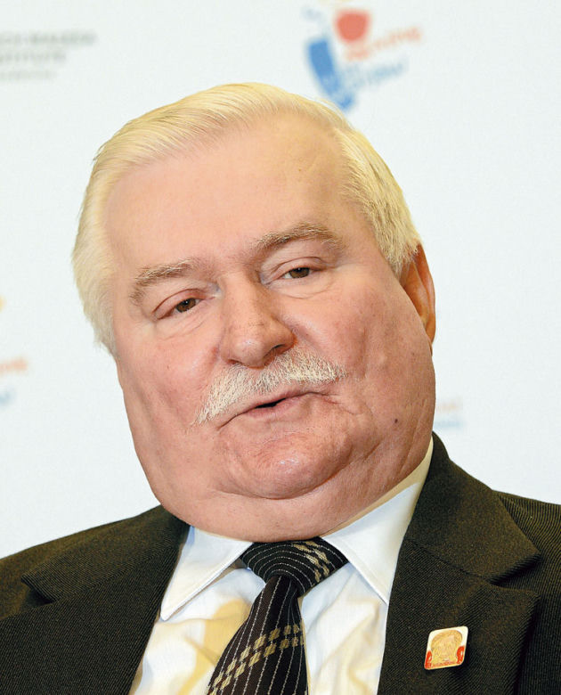 Wałęsa unika zdjęć z Obamą