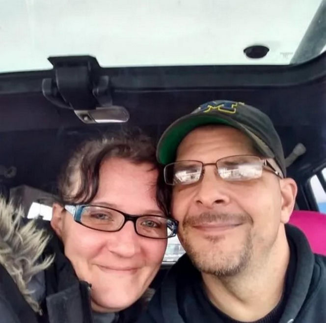 Matka wycięła córce dziecko z brzucha. Potworny mord w lesie