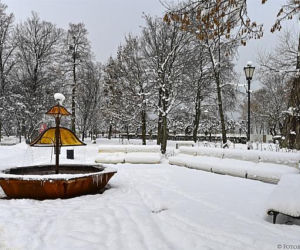 Zima 2021 w Sopocie. Kurort pod grubą warstwą śniegu 11.02.2021 r.