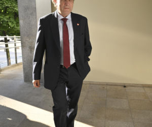 Tusk wezwał na dywanik KO